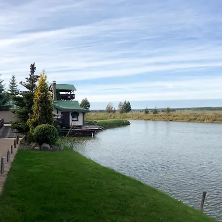 Nad Stawem בית נופש ג'יאלדובו